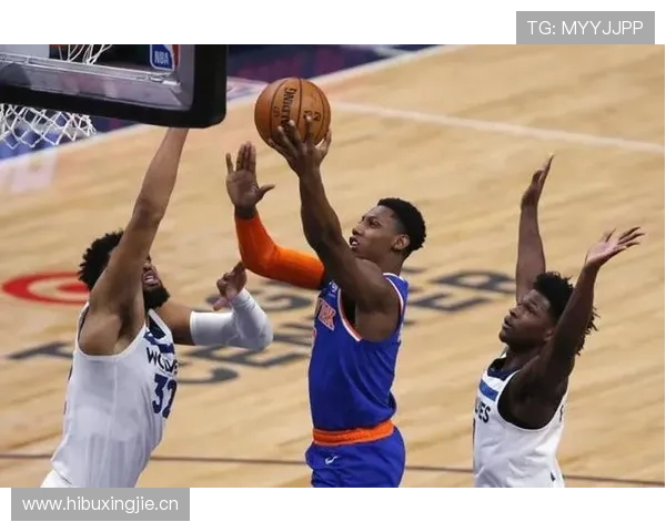 华子面对包夹与犯规困扰表现挣扎仅出手6次贡献11分6板4助3帽却有8次失误